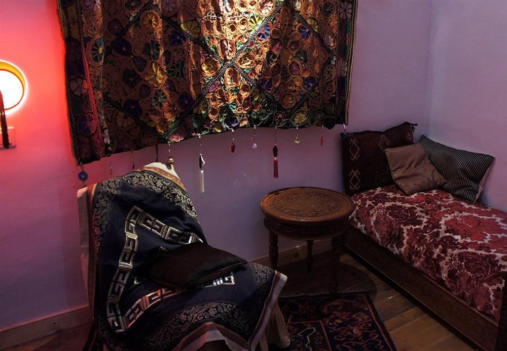 Bayt Alice Hostel Tangier Exterior photo